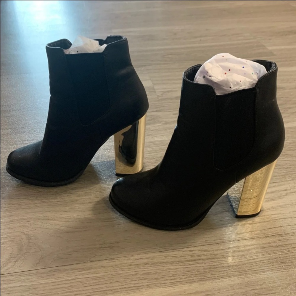 Black and gold akle boots Size 6